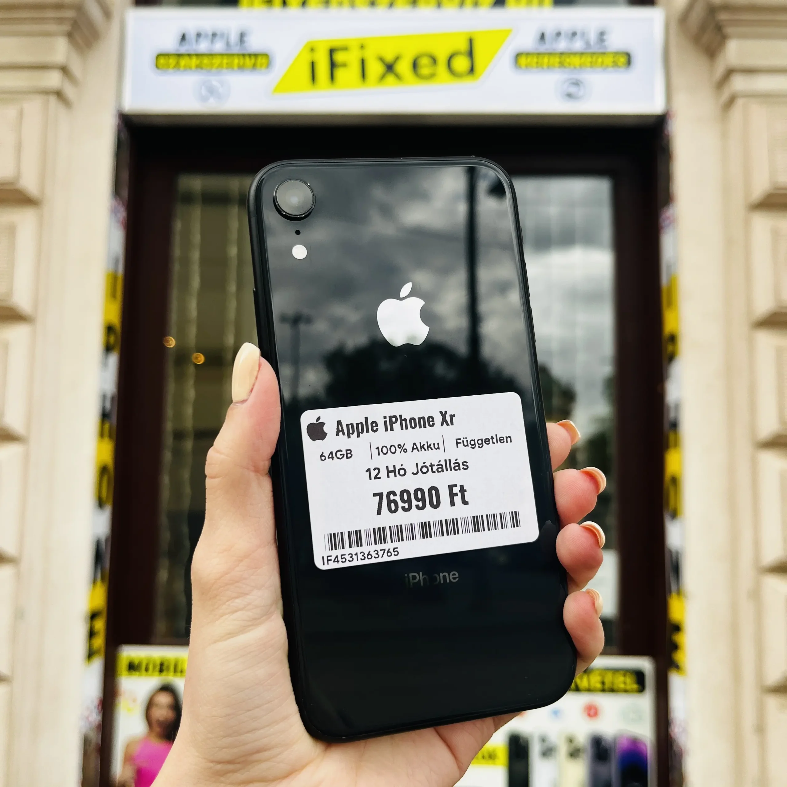 iphone xr (if4531363765)